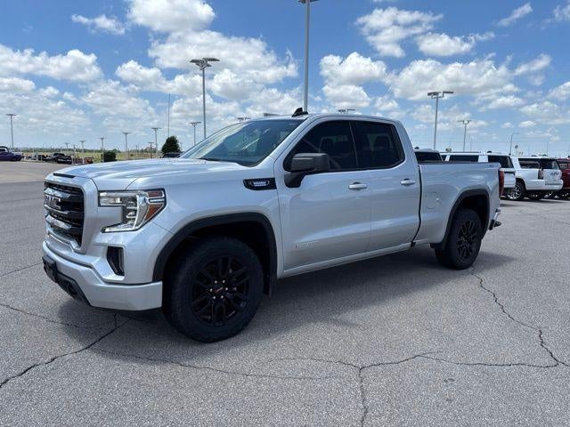 2022 GMC Sierra 1500 Limited Elevation in Quicksilver Metallic — front three-quarter view